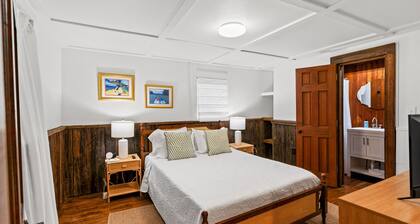 Delightful 2-bedroom cottage in charming Georgetown