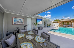 Outdoor pool, a heated pool