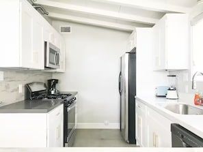 Microwave, oven, stovetop, dishwasher