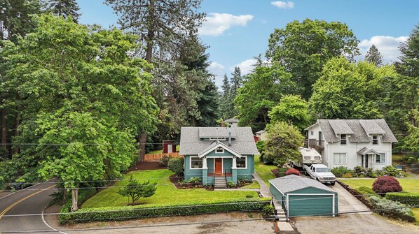 المنشأة من الخارج