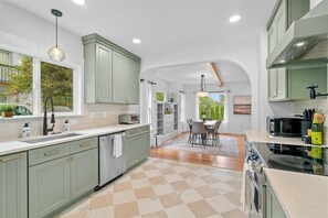 Microwave, oven, stovetop, dishwasher