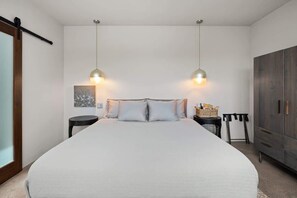 10 bedrooms, desk, iron/ironing board, travel cot
