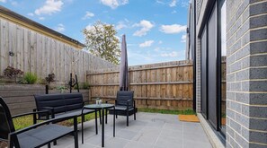 Terrace/patio - KozyGuru | Burwood East | Quiet and Stylish Retreat (Burwood East)
