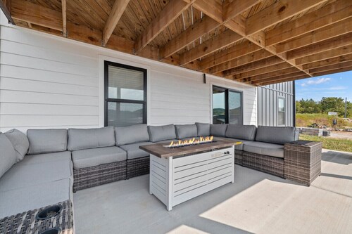 Lake Retreat | Game Space & Spacious Patios