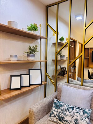 Room, 2 Bedrooms | Interior