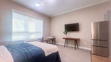 1 chambre, fer et planche Ă repasser, Wi-Fi, draps fournis