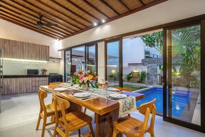 Dining - Villa Lebah Seminyak, 
7min walk to Double Six Beach 2min to Bintang Supermarket (Bali)
