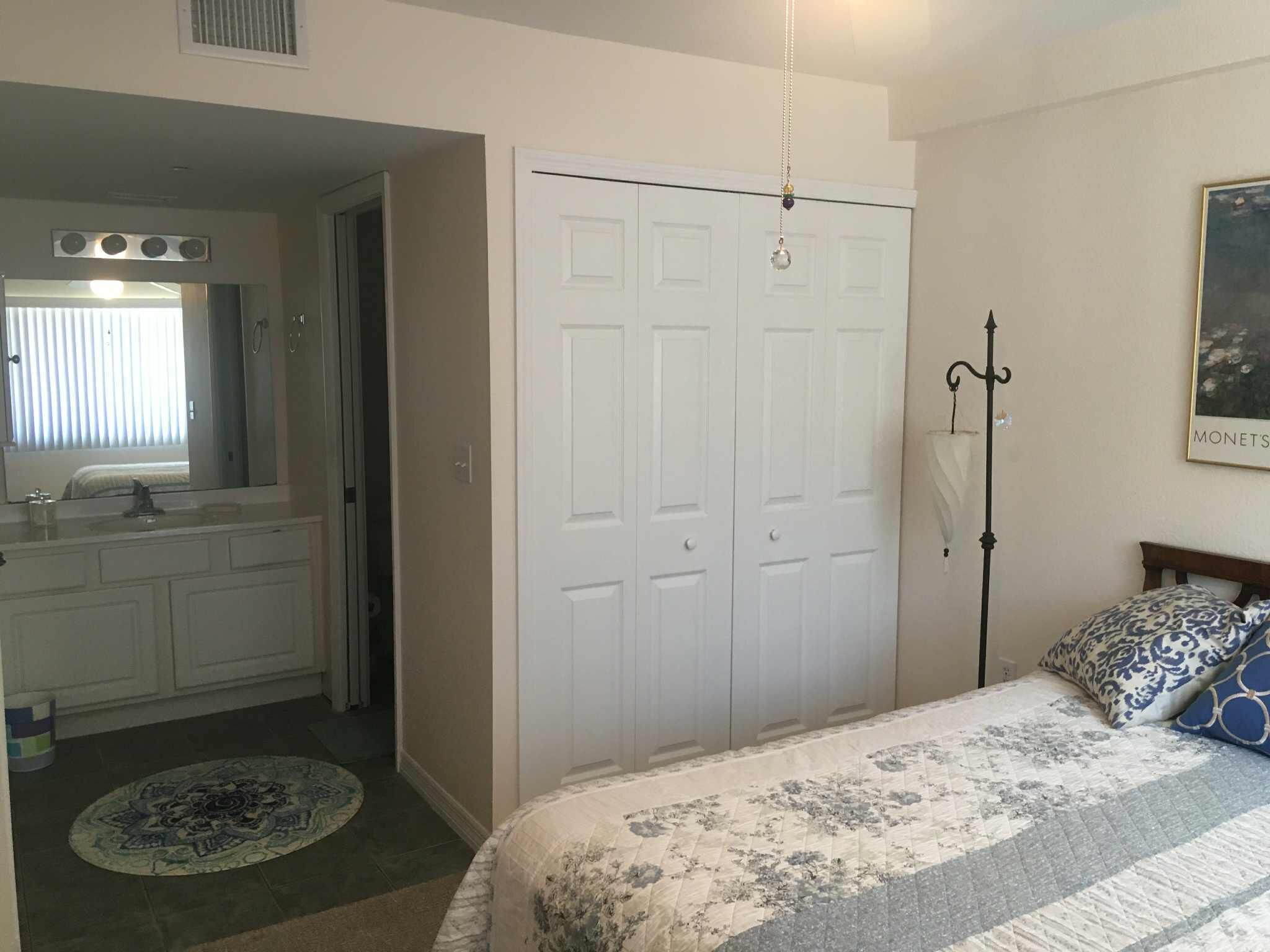 Strykejern/-brett, wi-fi og sengetøy