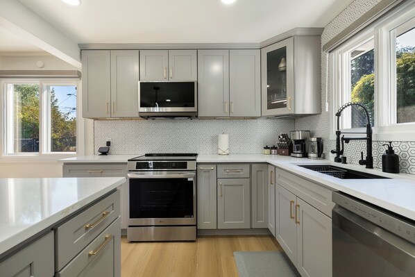 Microwave, oven, stovetop, dishwasher