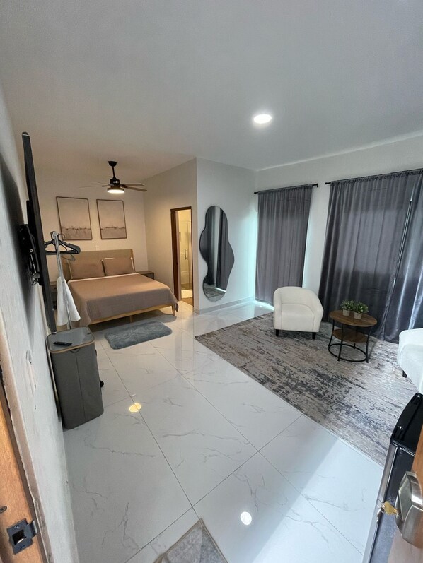 1 bedroom, WiFi, bed sheets