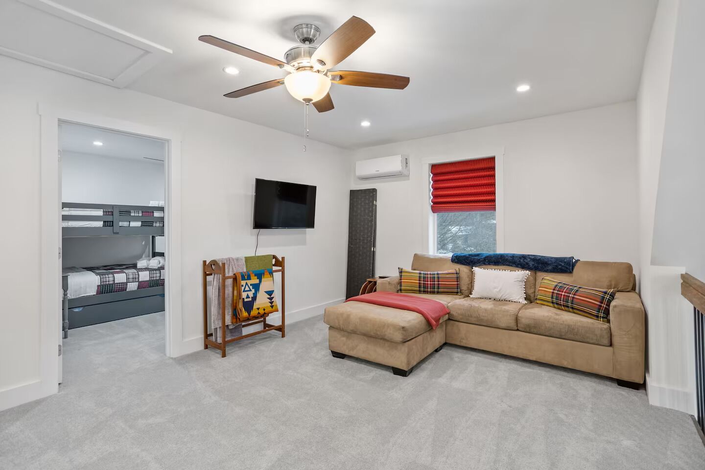 3 habitaciones, wifi gratis, ropa de cama y acceso para silla de ruedas 