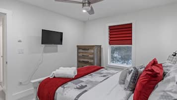 3 bedrooms, WiFi, bed sheets