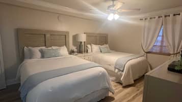 2 bedrooms, iron/ironing board, internet, bed sheets