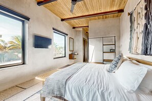 4 室のベッドルーム、アイロン / アイロン台、インターネット、ベッドシーツ