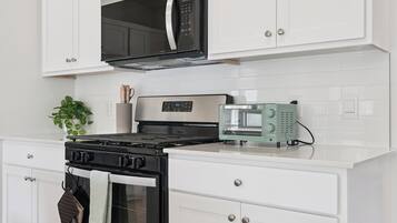 Microwave, oven, stovetop, dishwasher