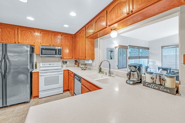 Fridge, microwave, oven, stovetop - Anaheim Hideaway w/ Game Room & Outdoor Relaxation (Anaheim)