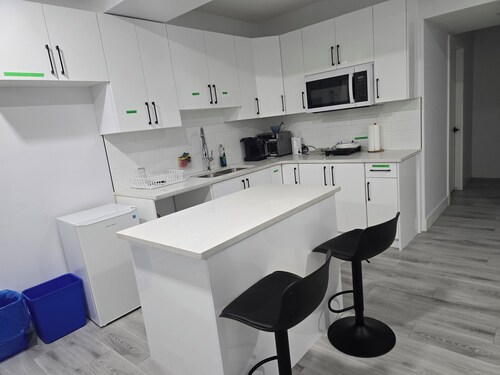 CY Becker Drive 2023 Luxury Home Edmonton AB