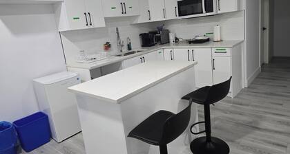 CY Becker Drive 2023 Luxury Home Edmonton AB