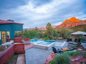 Outdoor pool, a heated pool - Cathedral Shadows with Heated Pool & Spa, Sauna, Firepit, Gym (Sedona)