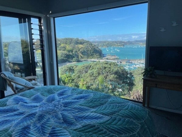 3 bedrooms, iron/ironing board, Internet, bed sheets