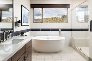 Hair dryer - Luxury Townhome - Exclusive guest access to a members-only golf club and resort amenities including pool. (Sedona)