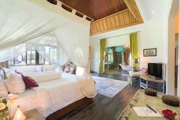 6 Schlafzimmer, Zimmersafe, WLAN, Bettwäsche