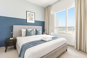 2 bedrooms, desk, iron/ironing board, WiFi