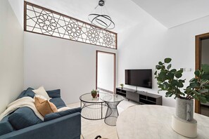 TV, offices