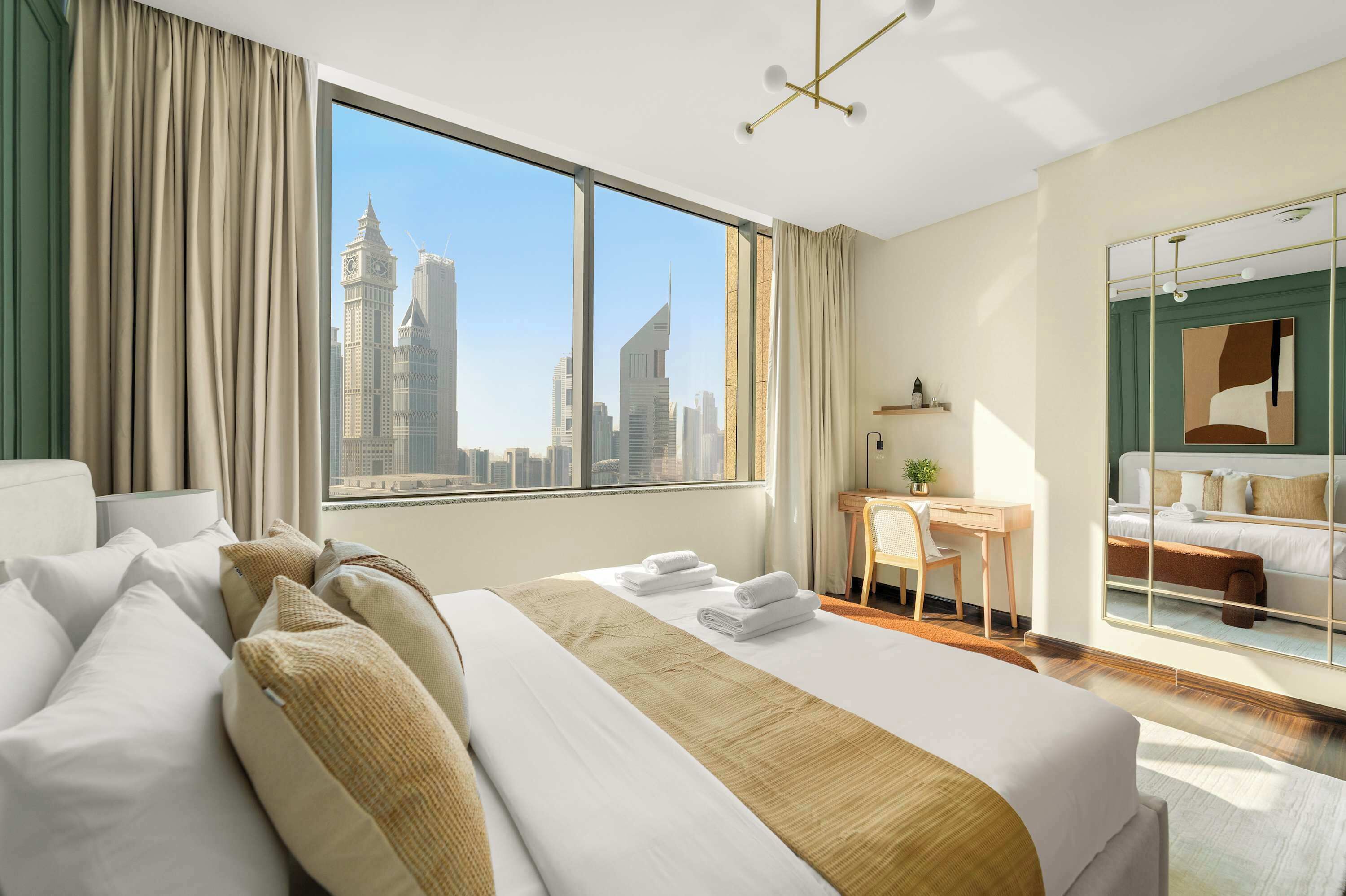 2 bedrooms, desk, iron/ironing board, WiFi