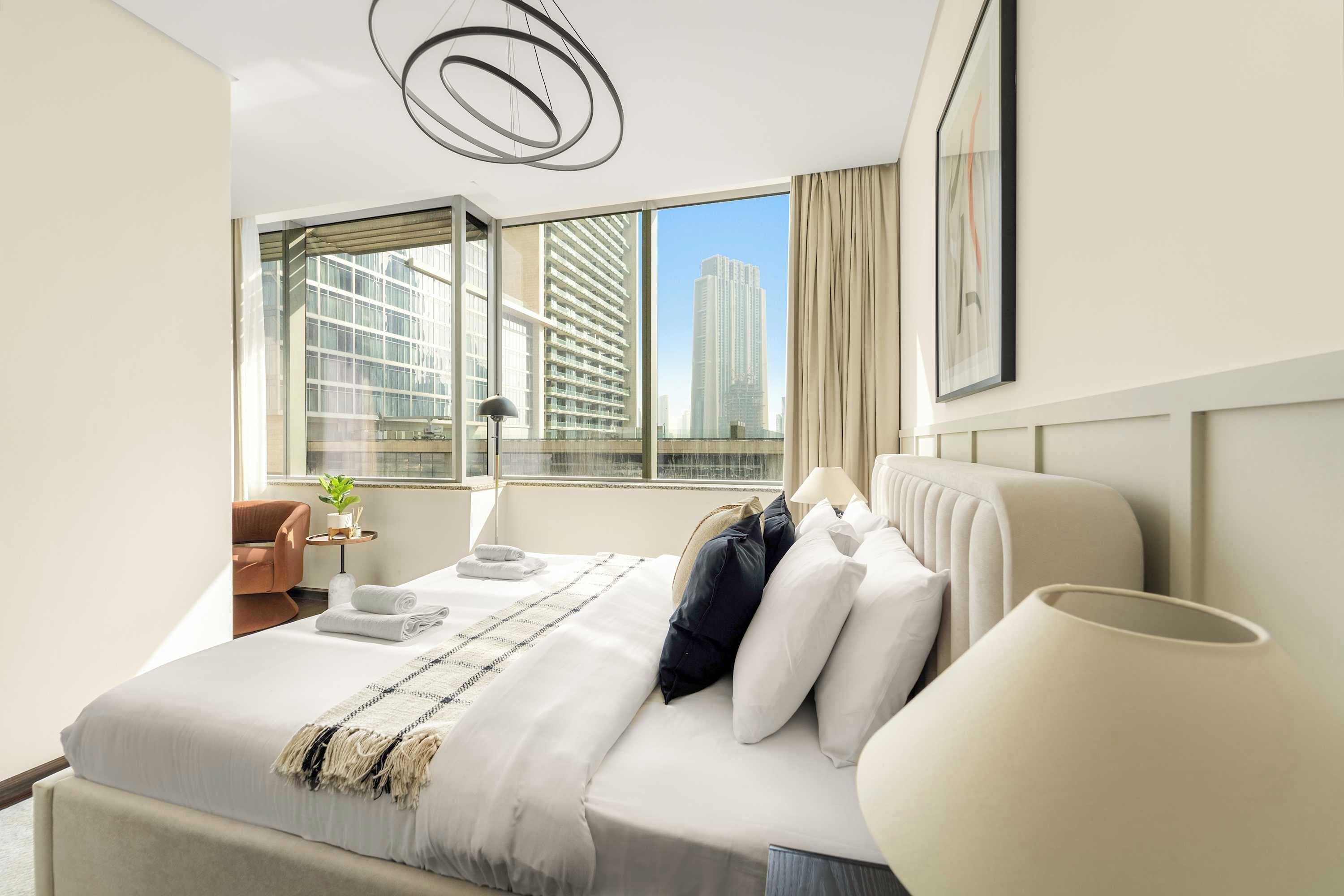 2 bedrooms, desk, iron/ironing board, WiFi