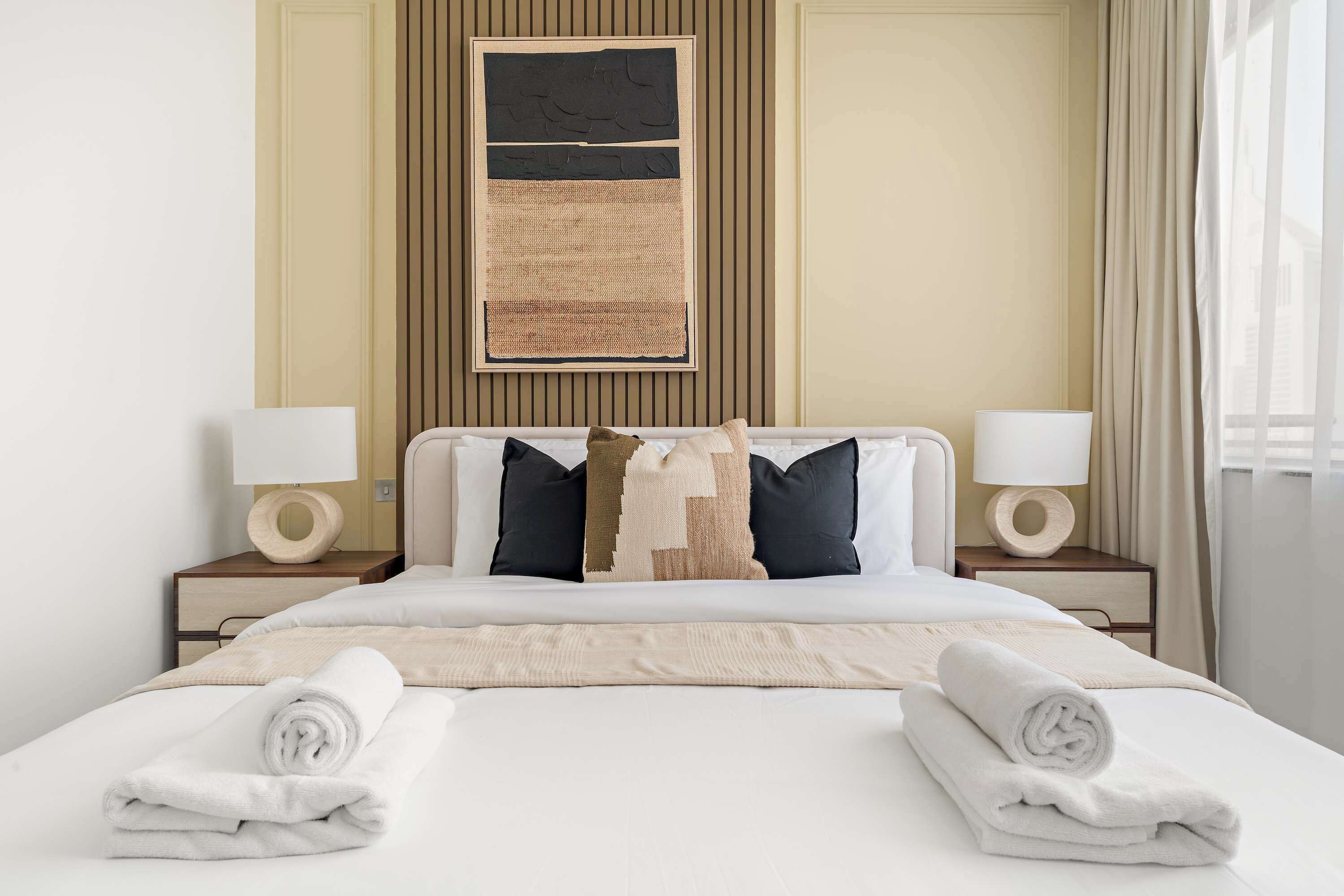 1 bedroom, desk, iron/ironing board, WiFi