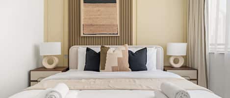 1 bedroom, desk, iron/ironing board, WiFi