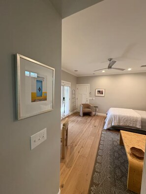 1 bedroom, desk, iron/ironing board, free WiFi