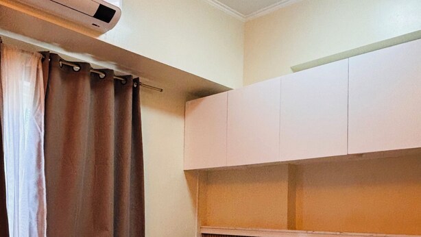Room - Room-stylish & Bright Stay for Work or L (Iloilo)