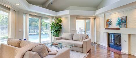 Fernseher, Kamin, Videospiele