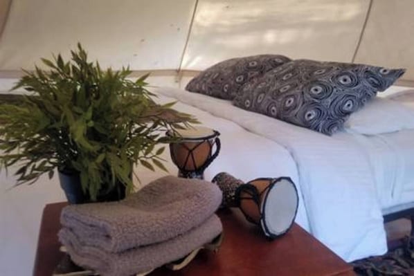 1 habitación y ropa de cama 