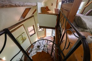 1 bedroom, travel crib, WiFi, bed sheets