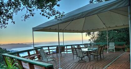 Cozy Rustic Mountain Home with Breathtaking views