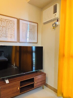 Room, 1 Bedroom | Room amenity