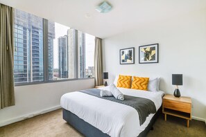 3 soverom, strykejern/-brett, wi-fi (inkludert) og sengetøy