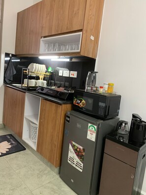 Microwave, oven, stovetop