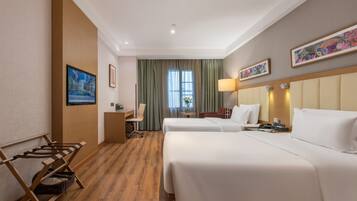 Business Twin Room | Desk, laptop workspace, free WiFi