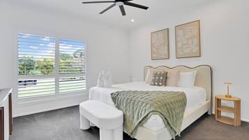 4 habitaciones, tabla de planchar con plancha, cuna de viaje y wifi