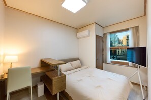 2 bedrooms, WiFi, bed sheets