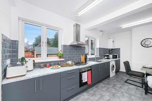 Southwell 3-Bed | Near Racecourse, Minster & Trails