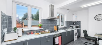 Southwell 3-Bed | Near Racecourse, Minster & Trails