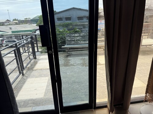 Serene Apartment Near UN, Banks, and Airport in Honiara