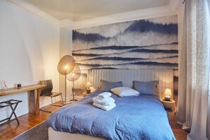1 bedroom, iron/ironing board, bed sheets