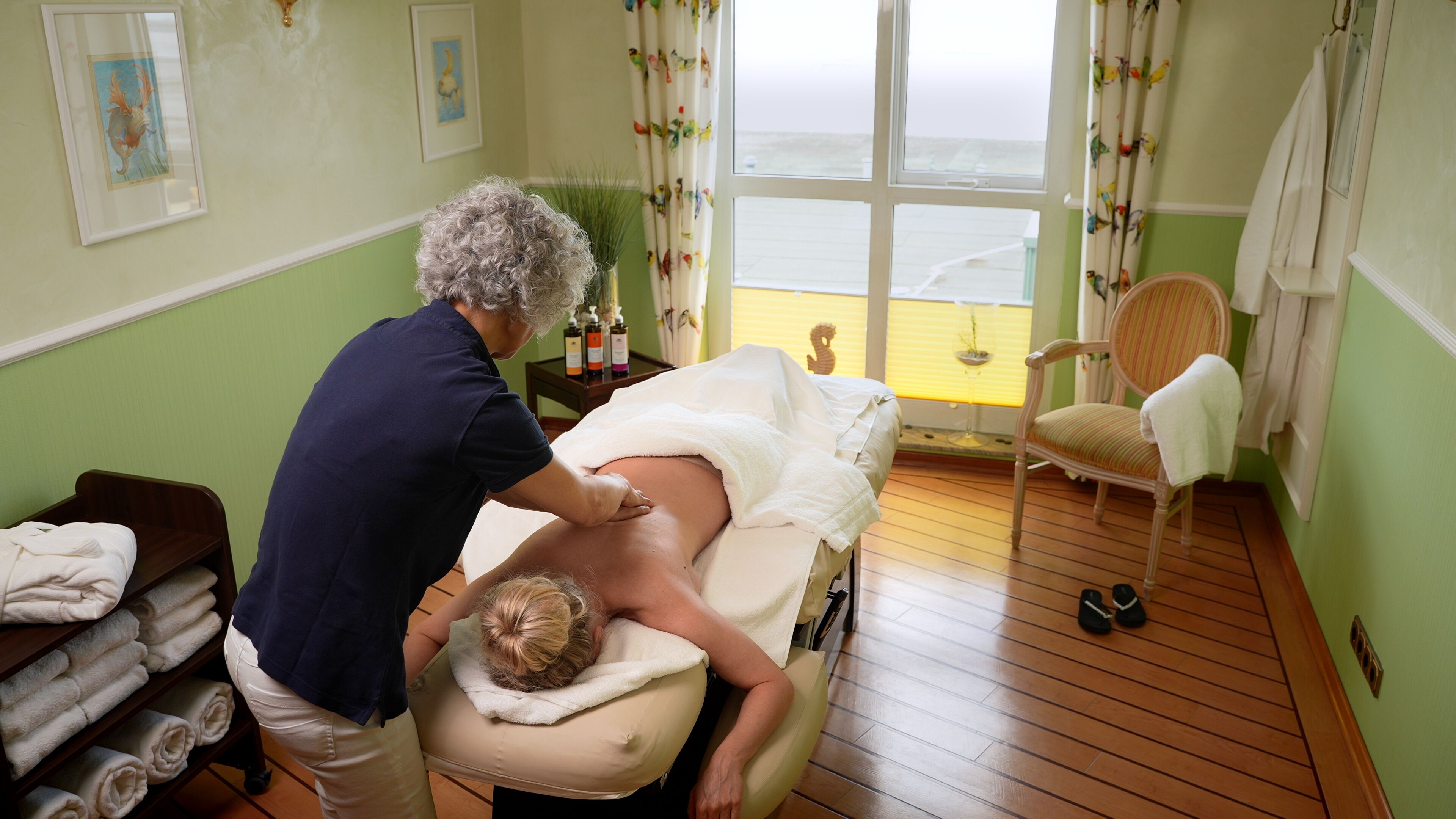 Tratamientos corporales, masajes con piedras calientes