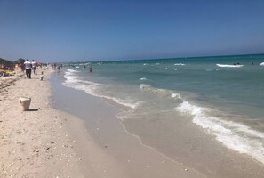 Apartment, 1 Bedroom, Accessible | Beach